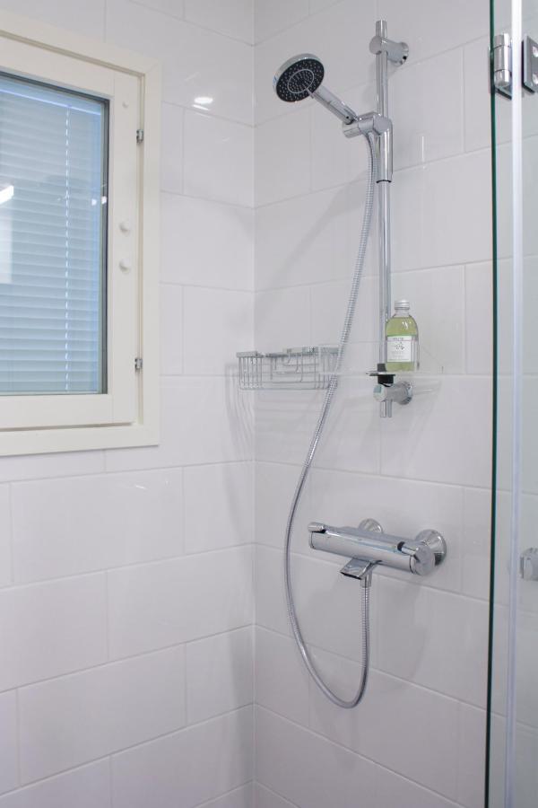 Studio 7, Air-Conditioned, 1 Free Parking, Calm Own Entrance Jyvaskyla Luaran gambar
